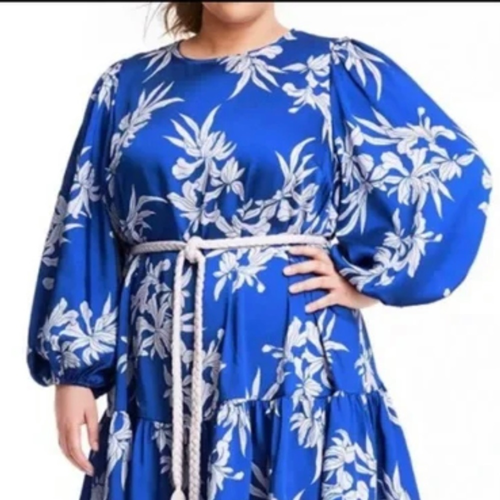 Alexis Target Dress. Size Medium. Limited Edition. NWT